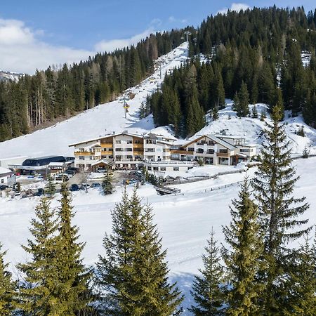 Hotel Costes Corvara In Badia Exterior foto